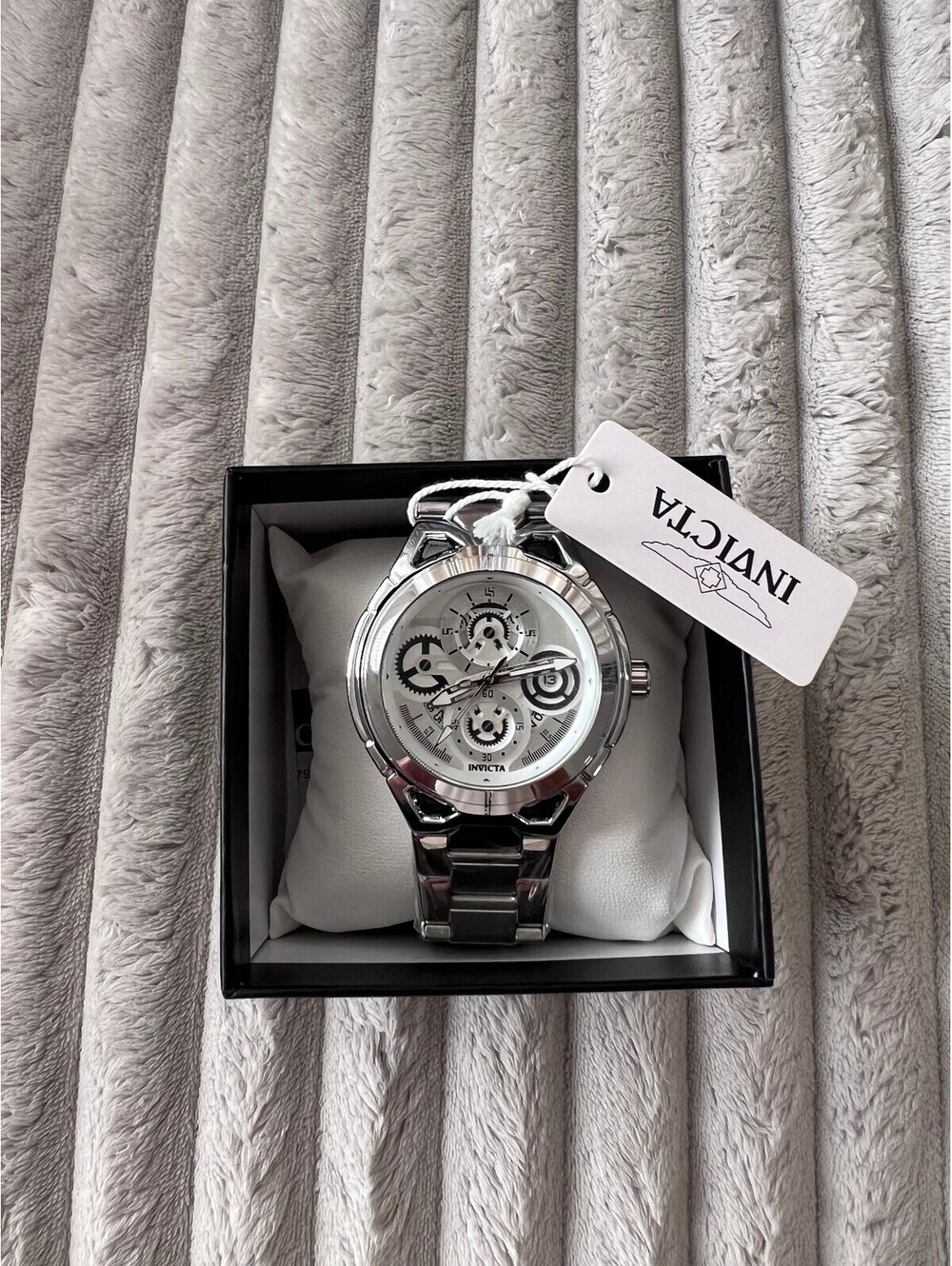 Invicta Men's Stainless Steel Silver Watch w/white face